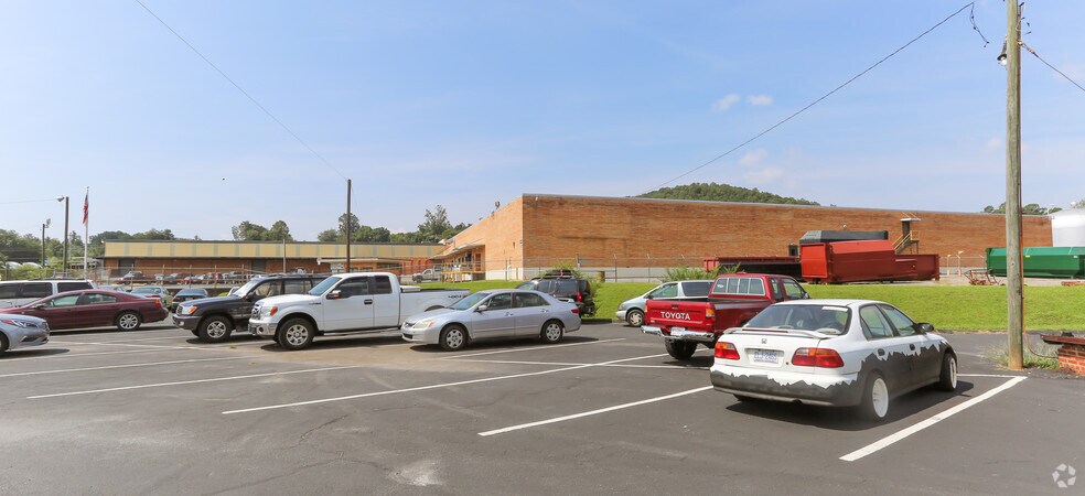 1808 Norwood St, Lenoir, NC for sale - Primary Photo - Image 1 of 1