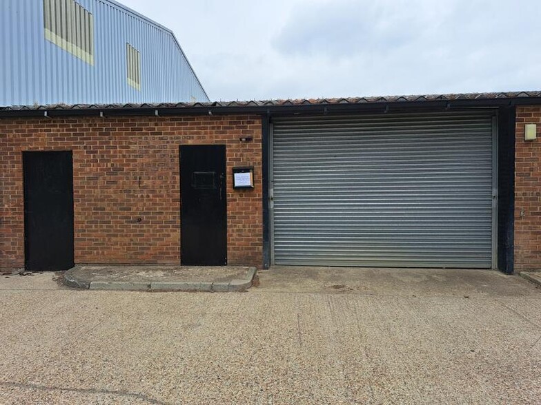 Park Corner Rd, Southfleet for rent - Building Photo - Image 1 of 1