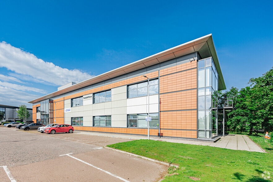 Dyce Av, Dyce to rent - Building Photo - Image 2 of 6