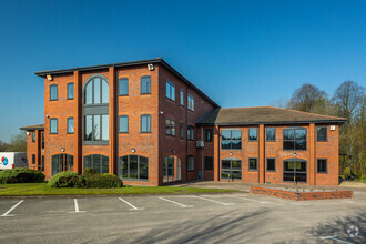 Tudor Rd, Runcorn for rent Building Photo- Image 1 of 7