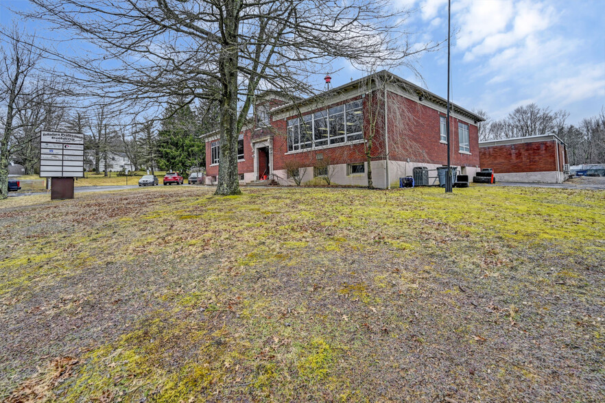 707 Gardner Rd, Elmhurst Township, PA for sale - Building Photo - Image 1 of 20