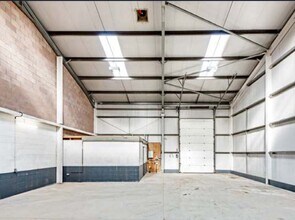 Faraday Rd, Glenrothes to rent Interior Photo- Image 2 of 2