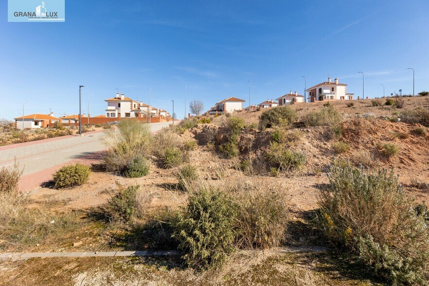Calle 6, 211, Villa de Otura, Granada for sale - Building Photo - Image 3 of 20