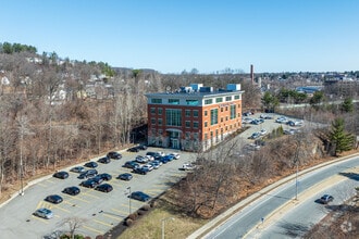 102 Shore Dr, Worcester, MA - AERIAL map view