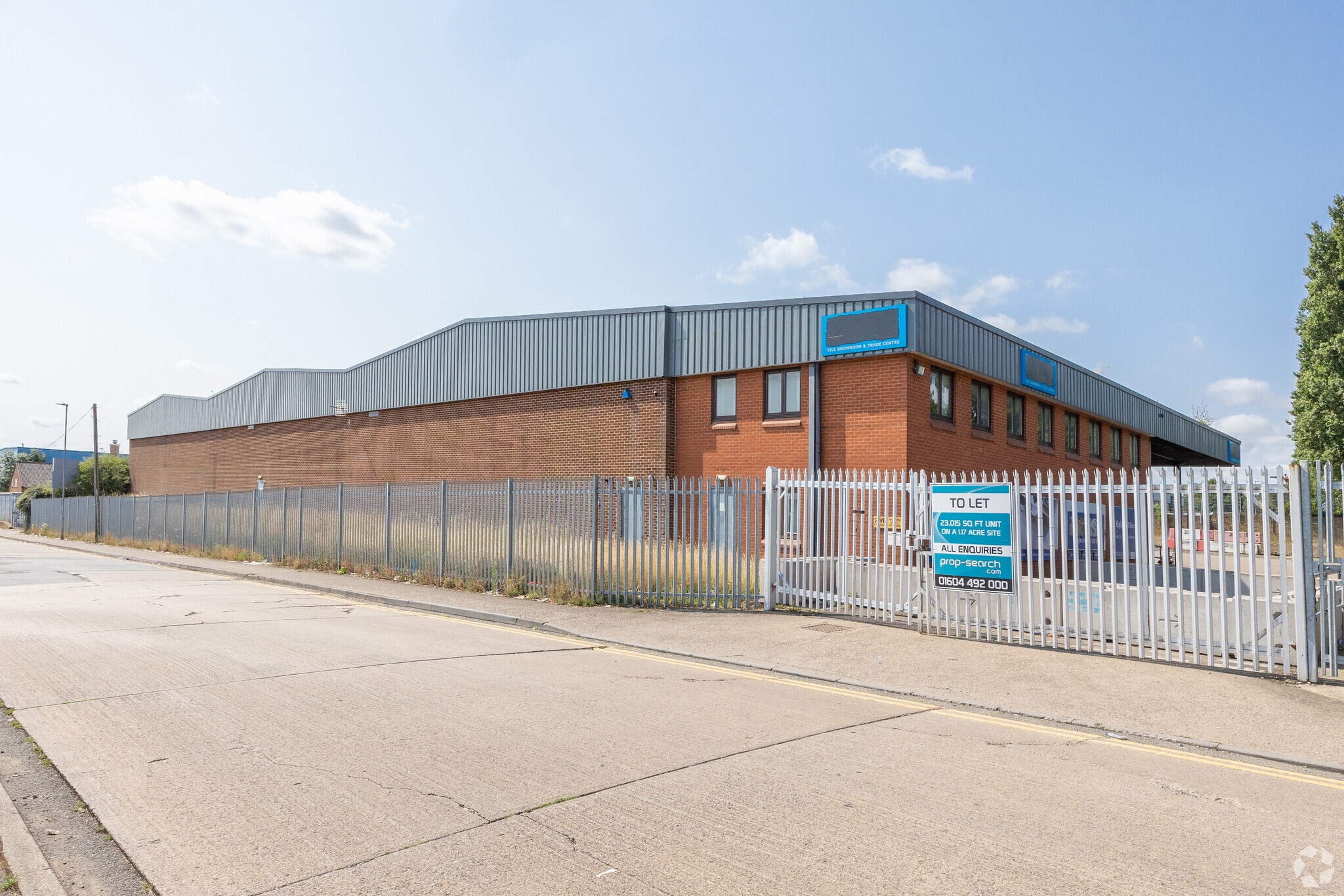 Heathfield Way, Northampton to rent Primary Photo- Image 1 of 5