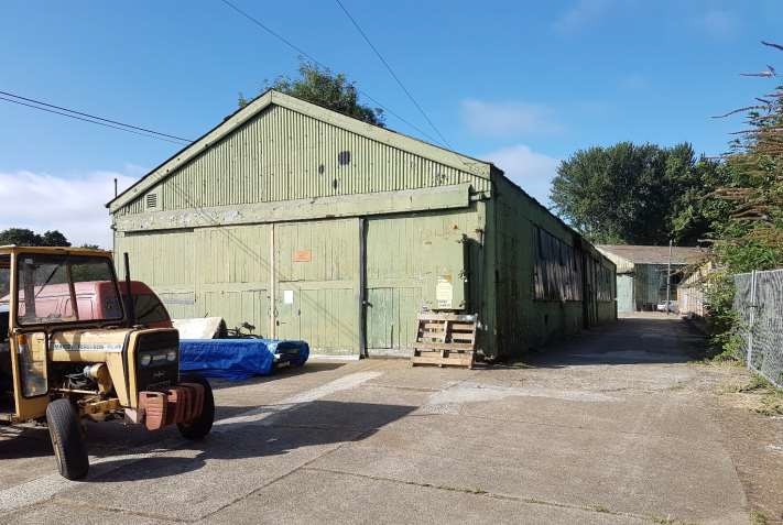 Platts Eyot, Hampton for sale - Primary Photo - Image 1 of 1