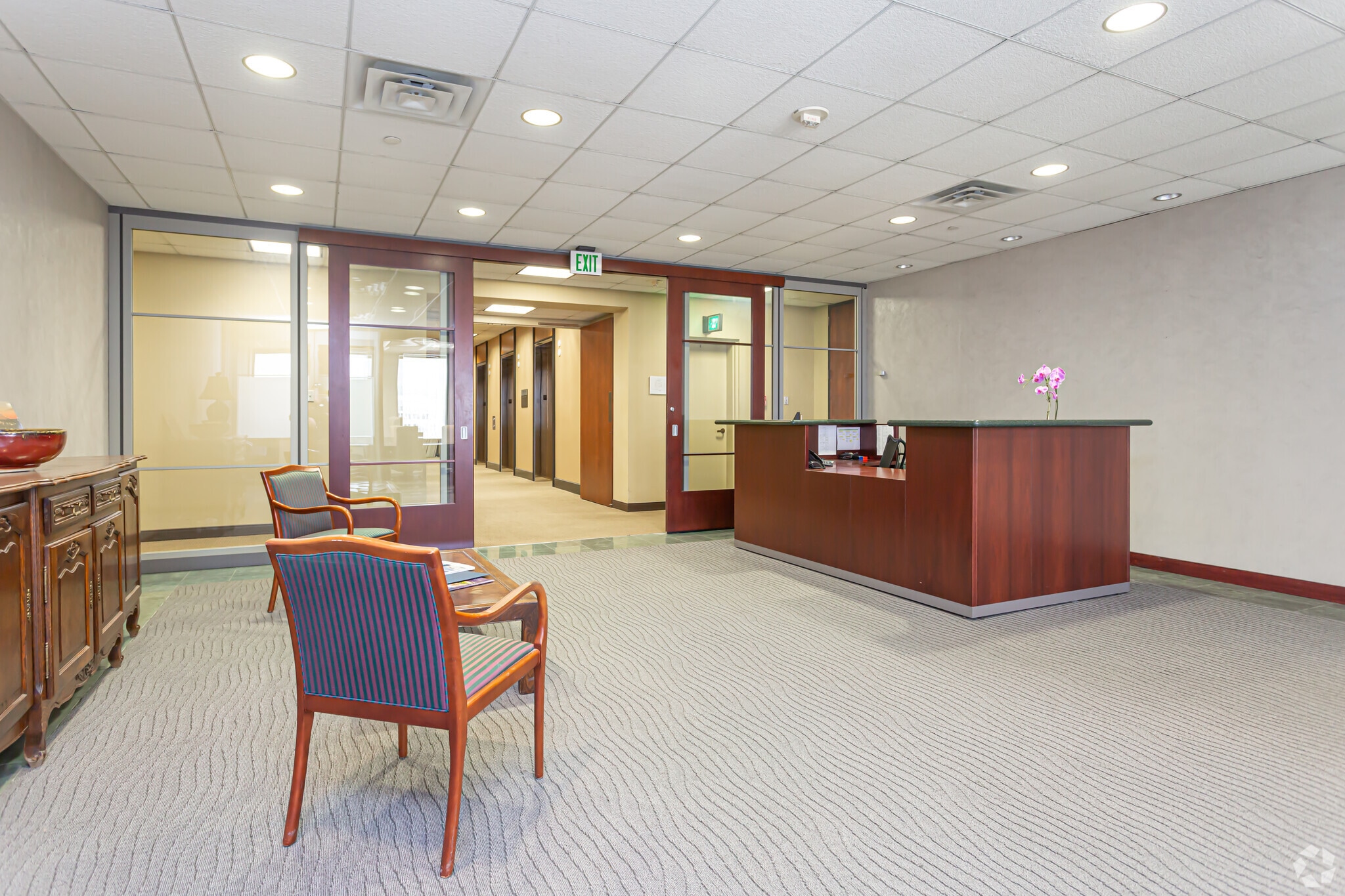 451 Florida St & 450 Laurel St, Baton Rouge, LA to rent Interior Photo- Image 1 of 2