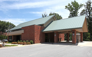 More details for 5605 Hilltop Rd, Jamestown, NC - Office/Retail for Rent