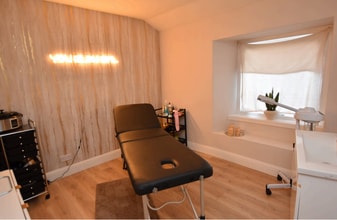 86 High St, Auchterarder to rent Interior Photo- Image 2 of 3