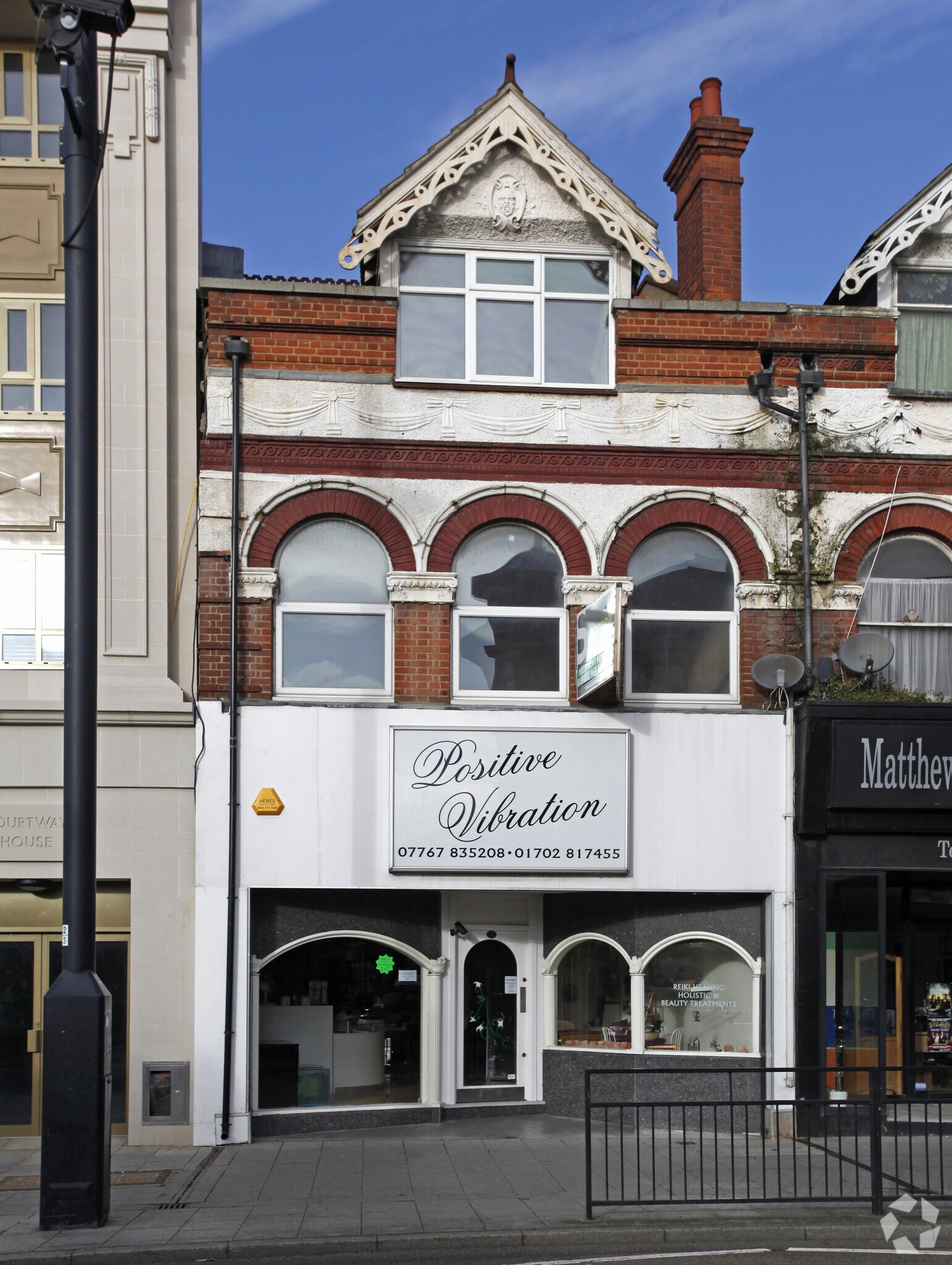 131 Hamlet Court Rd, Westcliff On Sea for sale Primary Photo- Image 1 of 1