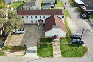 More details for 10402 Pillot St, Jacinto City, TX - Specialist for Sale