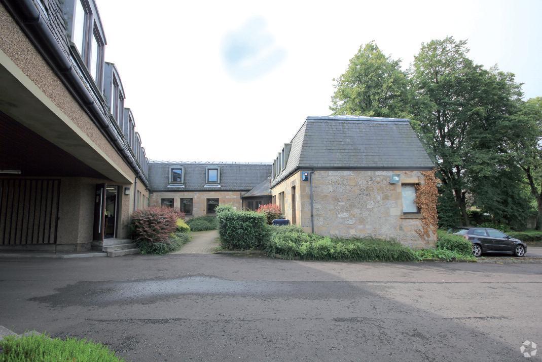 Livilands Ln, Stirling to rent Primary Photo- Image 1 of 2