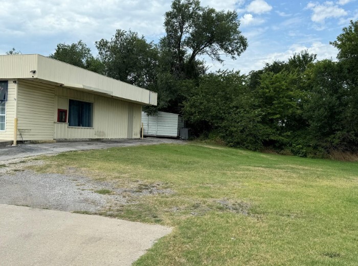 5940 S 33rd West Ave, Tulsa, OK for sale - Building Photo - Image 2 of 7