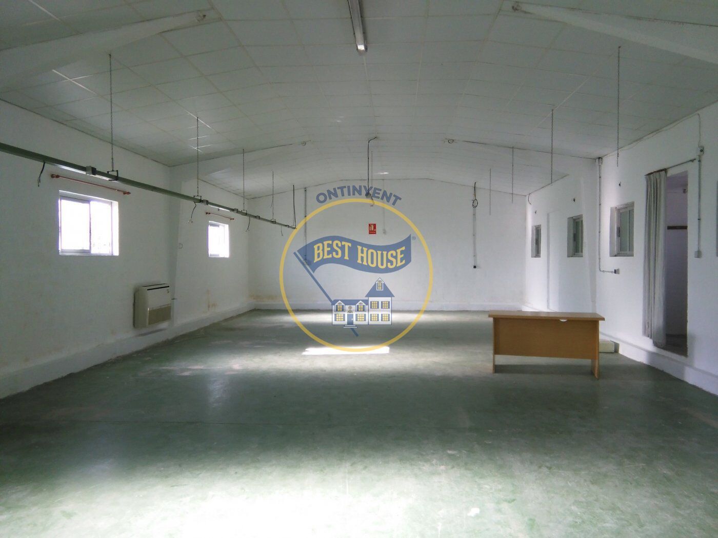 Industrial in Ontinyent, Valencia for sale Building Photo- Image 1 of 8