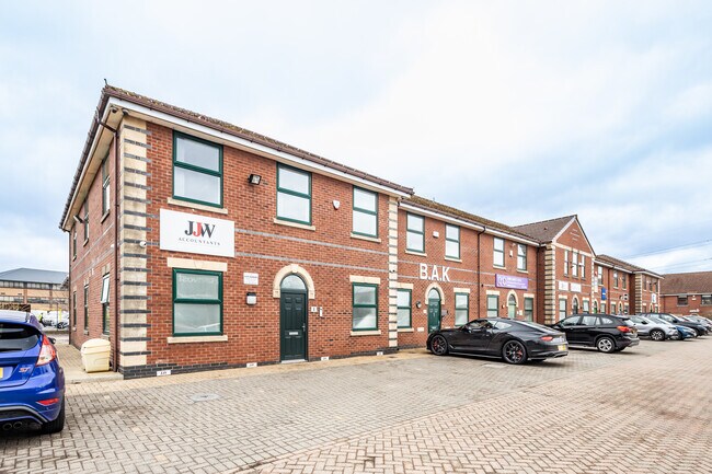 More details for Commercial Rd, Darwen - Office to Rent