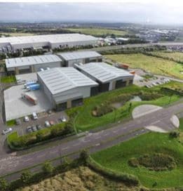 204 Mere Grange, St Helens to rent - Building Photo - Image 2 of 7