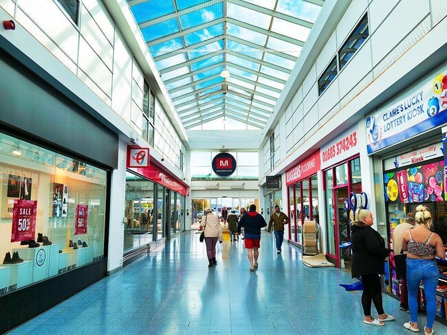 More details for John St, Merthyr Tydfil - Retail to Rent