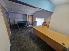 Marshlands Rd, Portsmouth to rent Interior Photo- Image 1 of 6