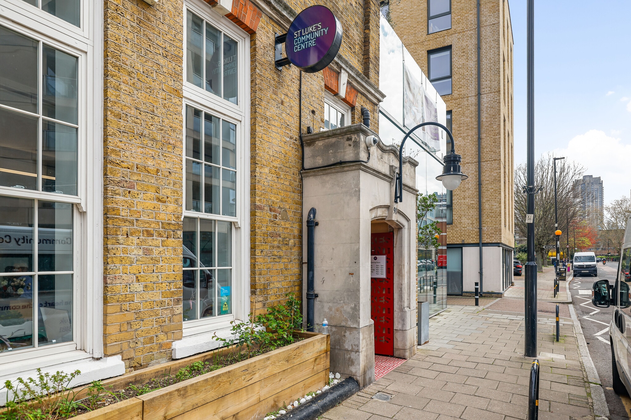 90 Central St, London to rent Interior Photo- Image 1 of 14