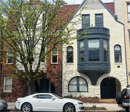 915 Prince St, Alexandria, VA for rent Building Photo- Image 1 of 2