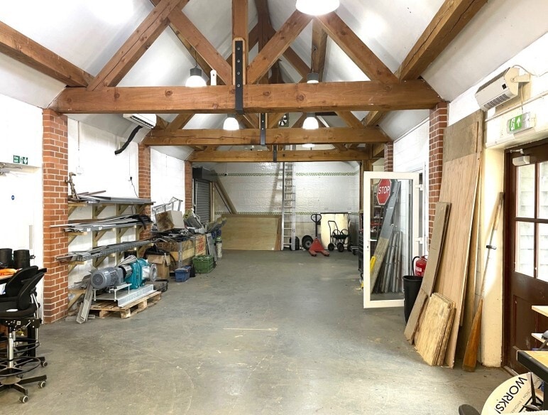 Sindlesham Rd, Reading to rent Interior Photo- Image 1 of 1