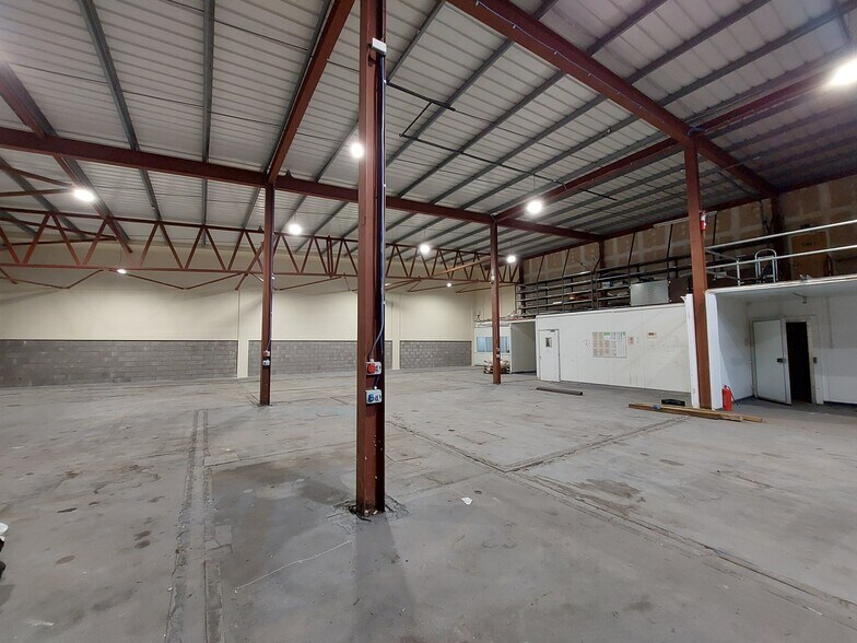 Southcraig Av, Kilmarnock to rent - Building Photo - Image 1 of 4