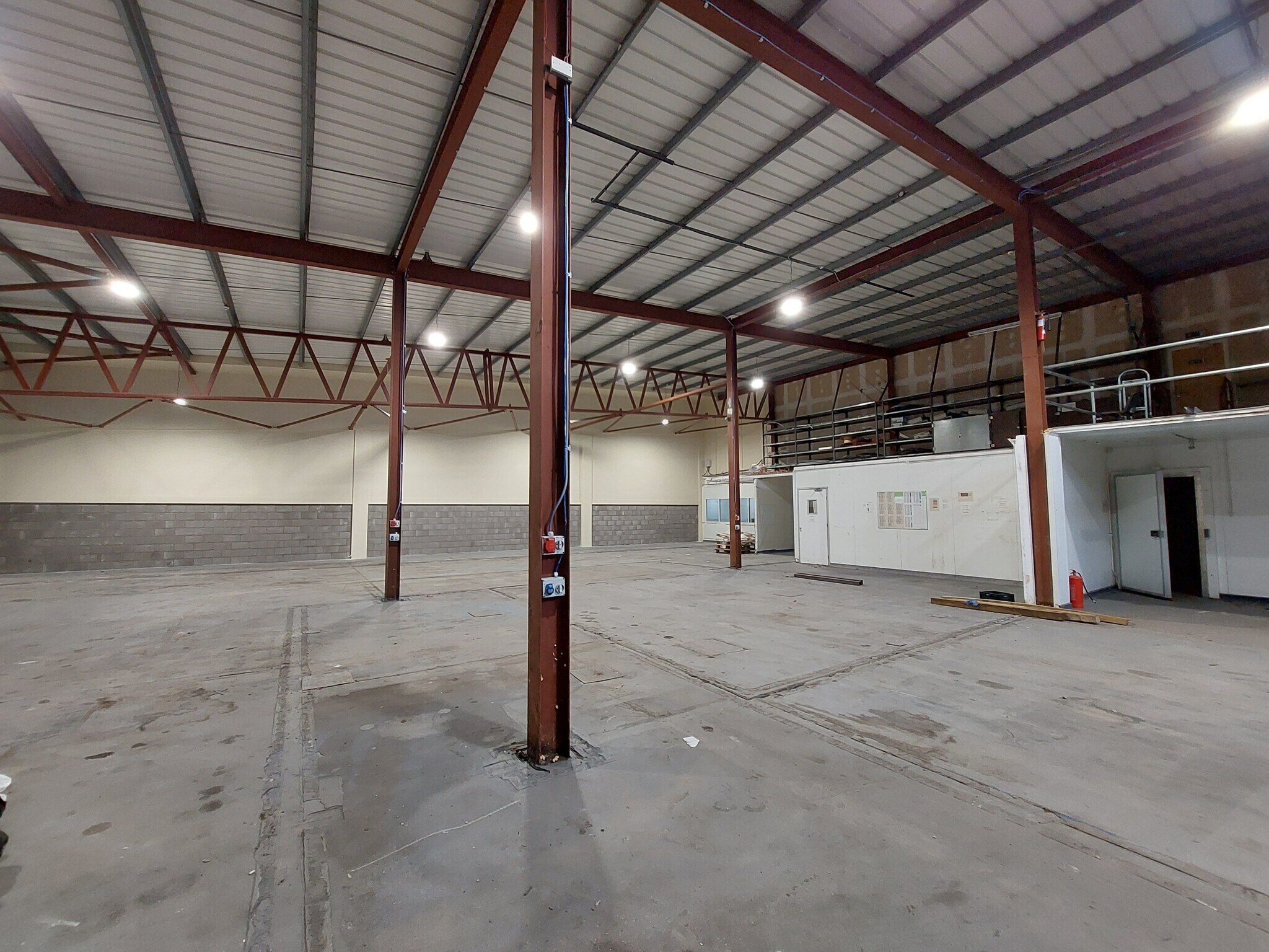 Southcraig Av, Kilmarnock to rent Building Photo- Image 1 of 5