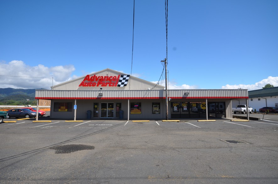 1865 Main Ave N, Tillamook, OR for sale - Building Photo - Image 1 of 1