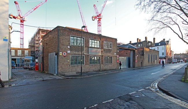More details for 7 Glasshouse Walk, London - Industrial to Rent