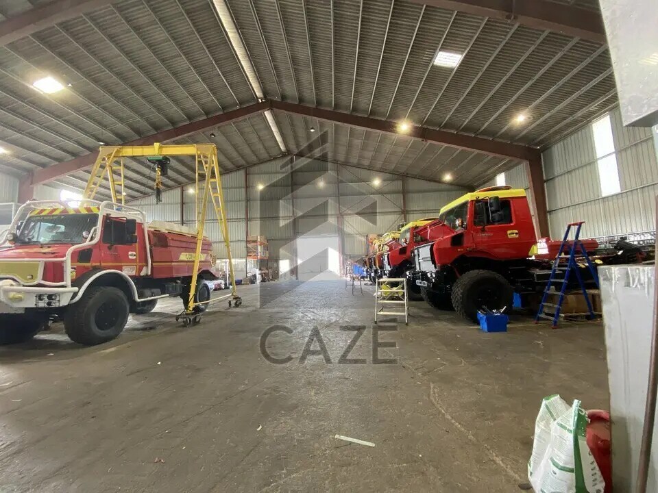 Industrial in Bassens to rent Interior Photo- Image 1 of 4