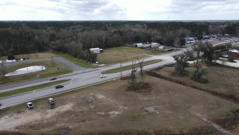 2551 County Road 220, Middleburg, FL for rent - Commercial Listing Video - Image 2 of 3