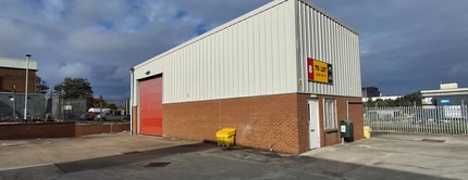 8 Firth Rd, Livingston to rent Building Photo- Image 1 of 2