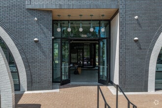 1023 Studewood St, Houston, TX to rent Building Photo- Image 2 of 7