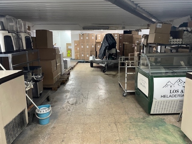 Madrid, MAD 28015 -  -  - Interior Photo - Image 1 of 3