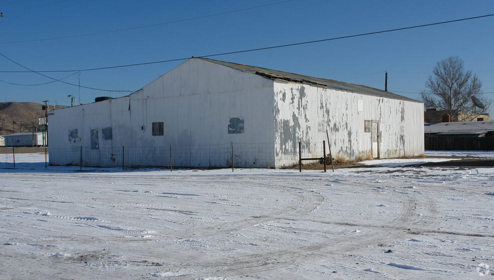 2203-2205 W Main St, Farmington, NM for rent - Building Photo - Image 3 of 11