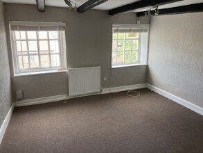 135-137 High St, Yarm for rent Interior Photo- Image 2 of 6