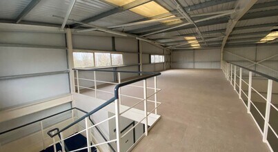 Alexandra Way, Ashchurch to rent Interior Photo- Image 2 of 4