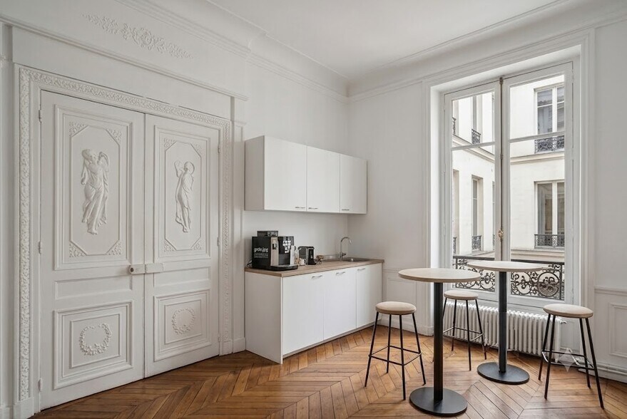 Office in Paris for sale - Building Photo - Image 3 of 4