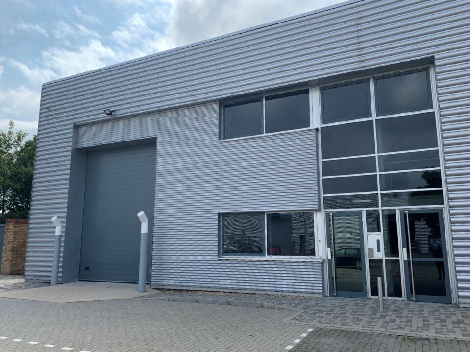 Handley Page Way, St Albans for sale Building Photo- Image 1 of 1