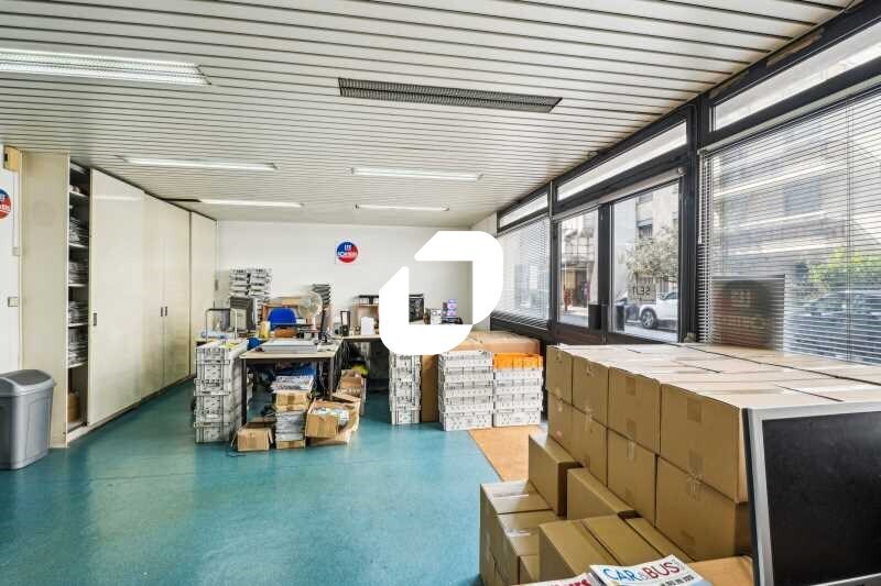 Office in Levallois-Perret for sale - Building Photo - Image 3 of 13