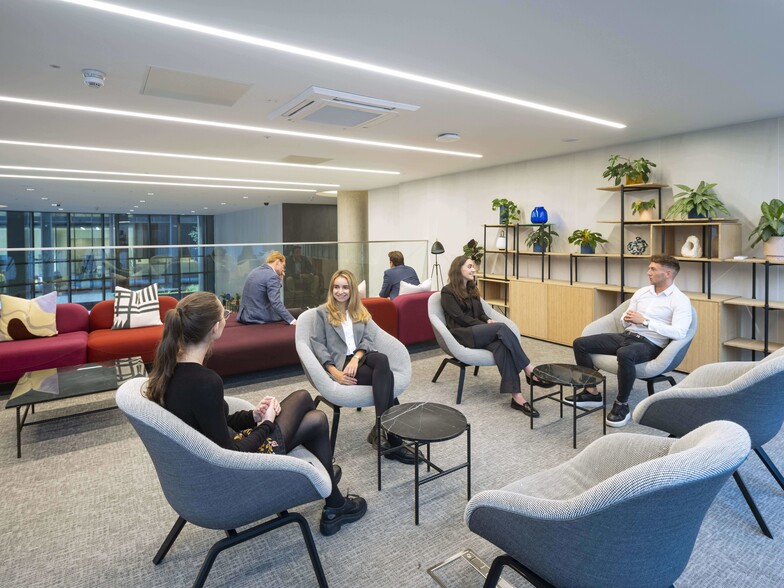 York St, Glasgow to rent - Interior Photo - Image 3 of 11