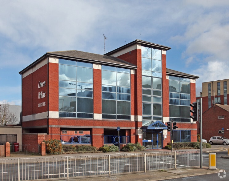 62-70 Bath Rd, Slough for sale - Primary Photo - Image 1 of 1