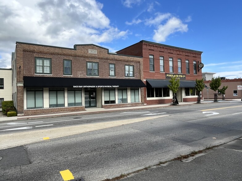 869 Main St, Westbrook, ME for rent - Building Photo - Image 1 of 5