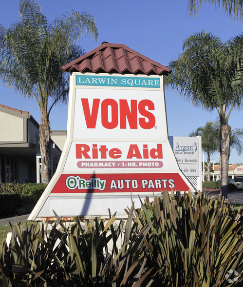 600-656 E 1st St, Tustin, CA for sale - Building Photo - Image 1 of 1