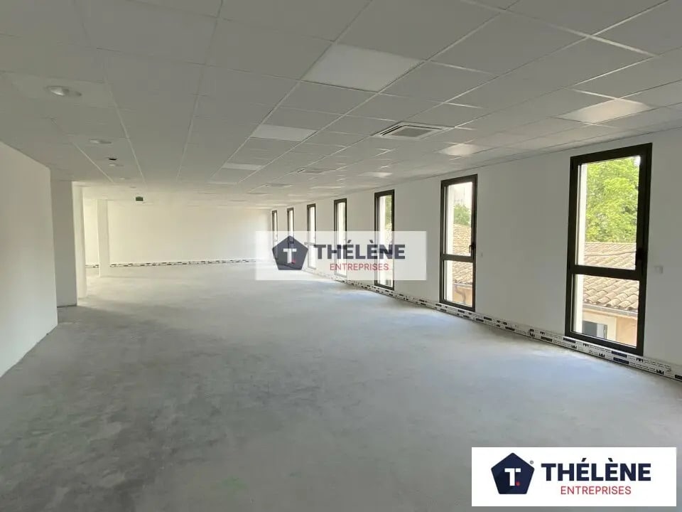 Office in Montpellier for sale Interior Photo- Image 1 of 12