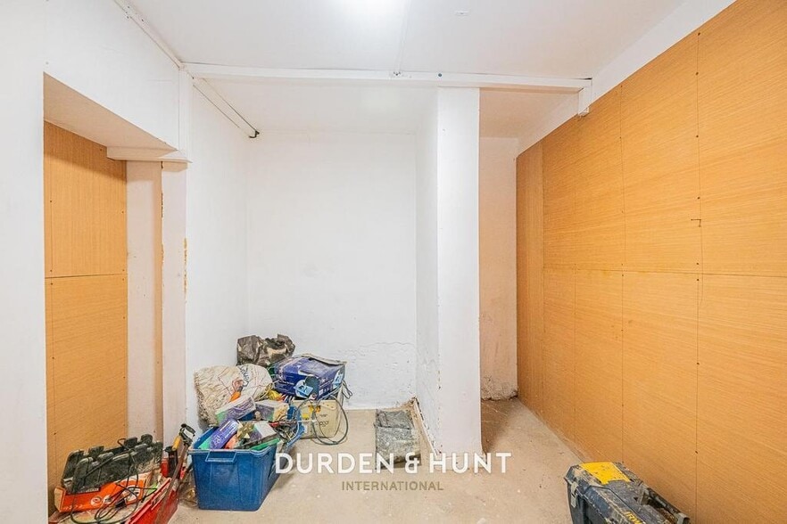 13 Birkbeck Mews, London to rent - Building Photo - Image 3 of 7