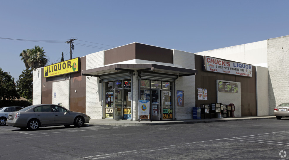 467 E Foothill Blvd, Rialto, CA for rent - Primary Photo - Image 3 of 4