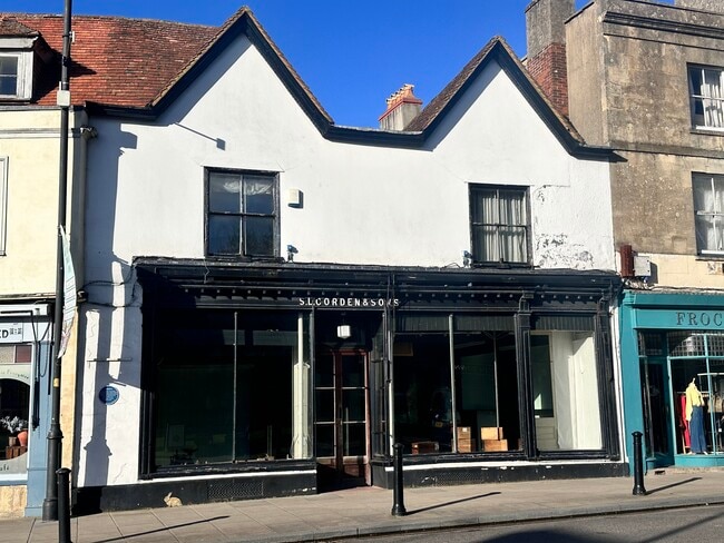 More details for 4 High St, Warminster - Retail to Rent