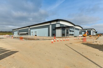 Remembrance Way, Nottingham for rent Building Photo- Image 1 of 9