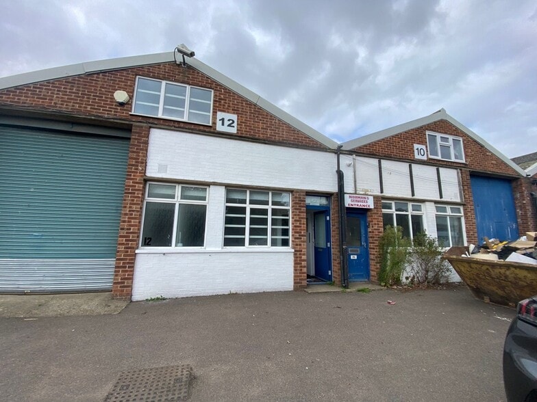 10-26 Concorde Rd, Norwich to rent - Building Photo - Image 3 of 4